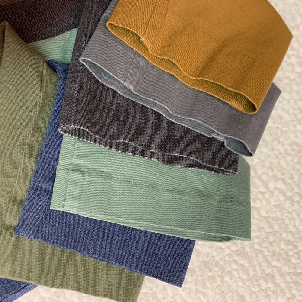 7 Old Navy Pixie Pants in Mustard, Olive and more! Size 10 - Picture 5 of 6